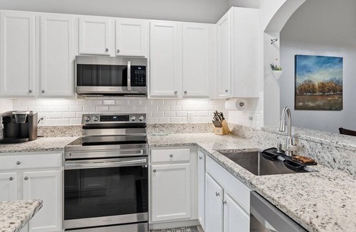 Naples Condo | Welcome to your South Naples getaway!