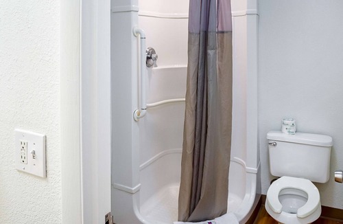 West Ashley Hotel | West Ashley Inn