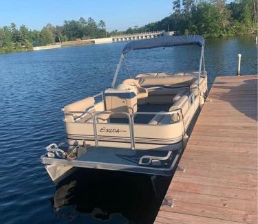 Crosslake Villa | Whitefish Chain Retreat on Big Trout Lake Pontoon