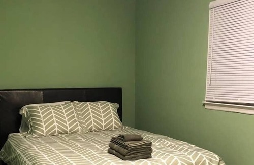 Willoughby Spit Condo | Willoughby Escape - Suite 6