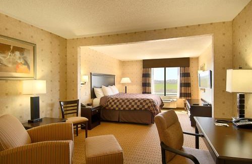 Warner Robins Hotel | Wingate By Wyndham - Warner Robins