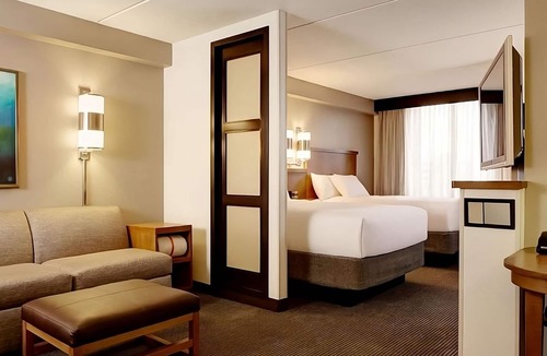 Gwinnett Place Hotel | Wonderful Place To Stay! 4 Amazing Units! Close to Pirate’s Cove Adventure Golf!