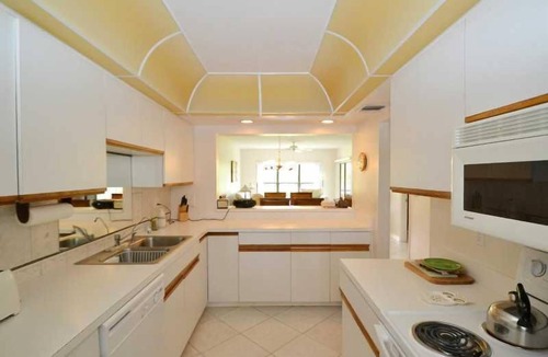 Sebastian Condo | Wonderful Riverfront Community. Free Boat Dockage. Reflections