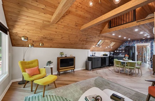 Ridgeway Cottage | Wooded Mid‑Century Escape w/Fire Pit, Lake Access, Boat Parking