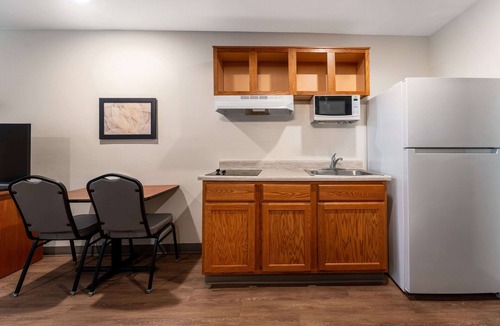 Augusta Hotel | WoodSpring Suites Augusta Riverwatch