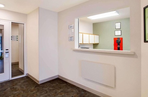 Greenbrier West Hotel | WoodSpring Suites Chesapeake-Norfolk South