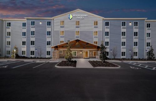 Orlando Hotel | WoodSpring Suites Orlando East UCF