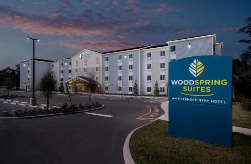 Orlando Hotel | WoodSpring Suites Orlando East UCF