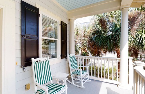 Seabrook Island House | Woodsy Home with Beach Club Access, Shared Pool, & Golf - Near Beach