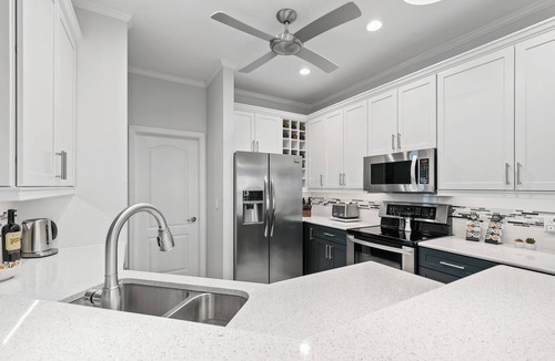 Falcons Glen House | 🌞 WOW! FIVE STAR Stunning Retreat! ~ Lely Resort ~ Golf ~ FREE Players Club!🌴
