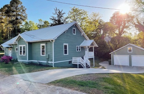 Walhalla House | Your family and friends will be close to everything when you stay at this centrally-located home .
