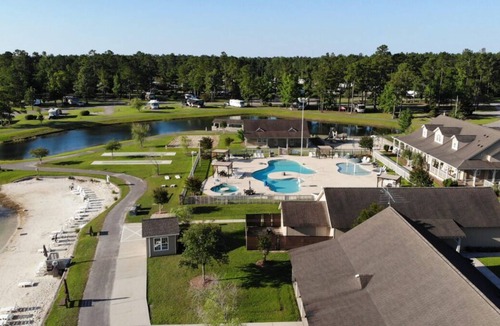 Longs House | Your Home Away From Home! Outdoor Pool, Close to Crown Park Golf Club