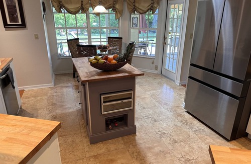 Palm River Estates House | Your Home Away from Home 3+2+Den Great deal, excellent reviews