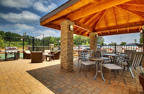 Rock Hill Apartment | Your Next Trip! King Suite | Free Breakfast Buffet. Indoor Pool.