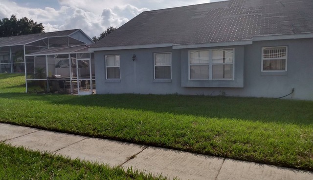 1 Bedroom and1 Bathroom pool lockout rental. Private entry and living area pool.