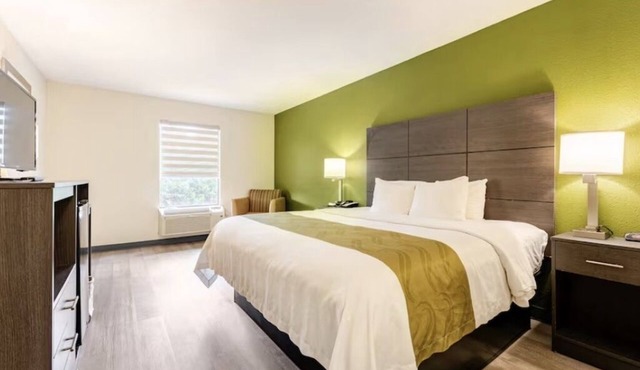 1-bedroom hotel in Columbia with great location