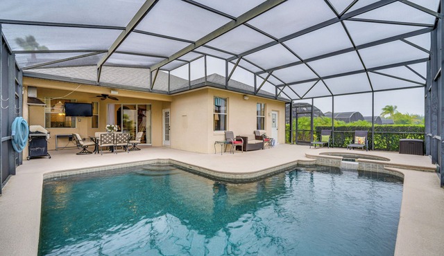 14 Mi to Disney: Spacious Home w/Pool & Lanai!