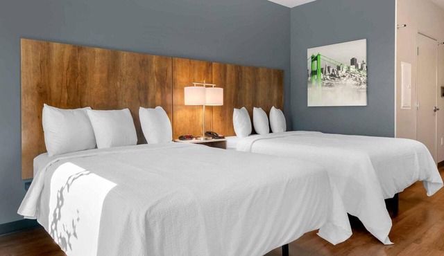 2 Efficient Rooms for Madison Stays | Dublin Park - 2.1 miles | Pet-Friendly