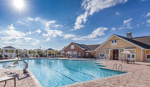 2BR Deluxe Williamsburg Family Fun Getaway