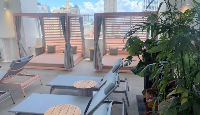 3 Smart Stay Rooms Condo w/Free South Beach Chair Access | Parking