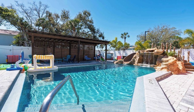 3BR Resort Condo · Heated Pool & Slide · Sleeps 10