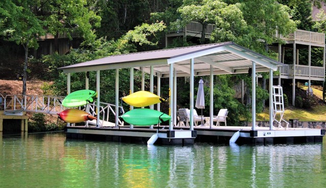 4 BR Lakefront Home in a Quiet Cove with Swim Dock and No Boat Traffic!