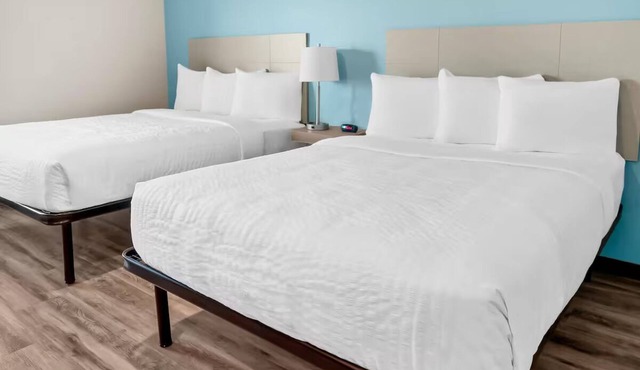 4 Spacious Rooms Near Michelin HQ – Perfect for Business Trips & Extended Stays