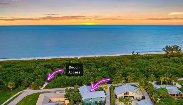 4-Unit Beach Compound - Sleeps 30 - Surf