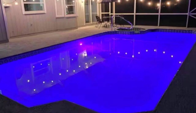 5BR River Home: Heated Pool, Jacuzzi, Pool Table & Ping Pong, Sleeps 14