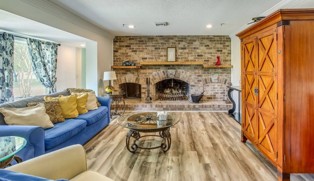 6 Mi to Public Beach! Myrtle Beach Home w/Patio