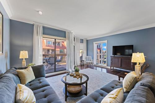 7164 Harbourside