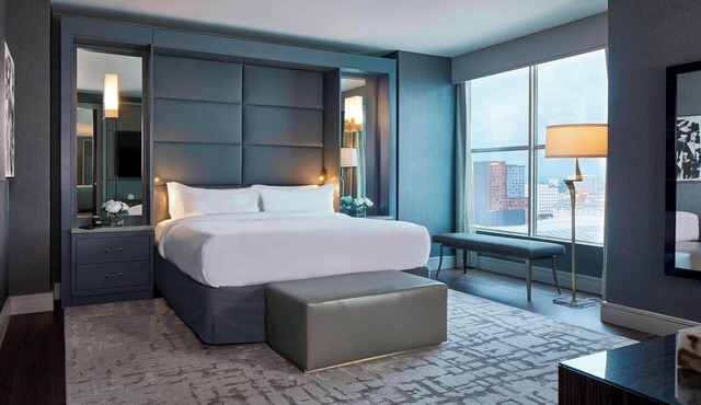 AC Hotel by Marriott Nashville Downtown