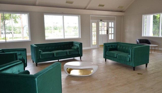 Altamonte Springs Hotel and Suites