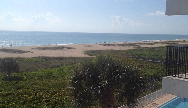 Amazing ocean front condo