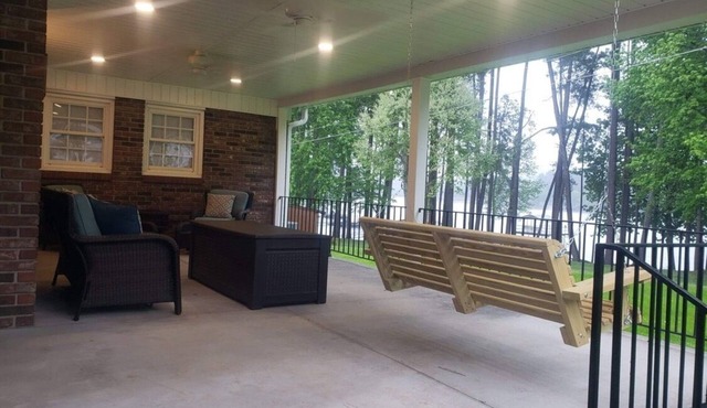 Arcadia Dr 3 King Beds Lakefront Escape