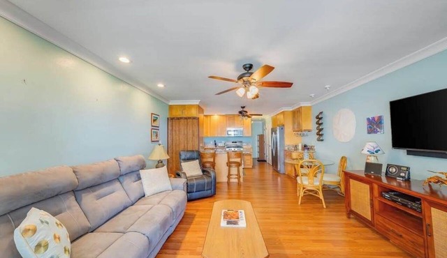 August Special! Unwind in an Ocean-View Condo with Private Balcony & Shared Pool in Kaunakakai