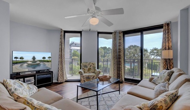 Award-Winning Resort Amenities | Shipwatch 110B