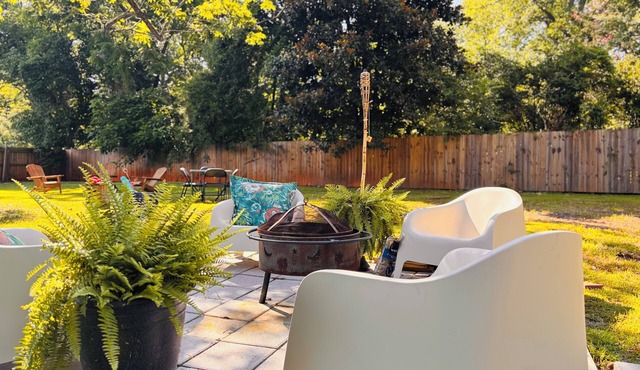 Backyard Bliss/Firepit Nights & Chill:8P/3B in Lithonia
