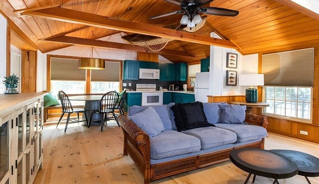 Bayside Family Getaway | Full Kitchen | 3 Bedrooms, 2 Baths