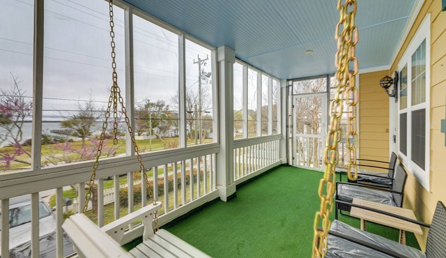 Beach, Pier Access! Pet-friendly Crystal Coast Gem
