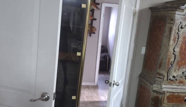 Beautiful 1-bedroom house with AC in welcoming Orlando