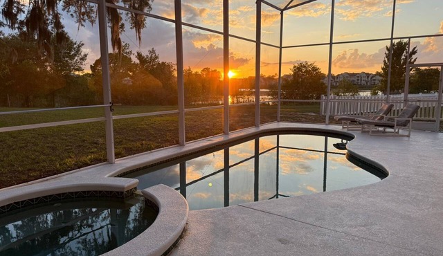 ✨ Beautiful 6BR Villa w/Private Pool & Lake Views | Near Disney & Golf ✨