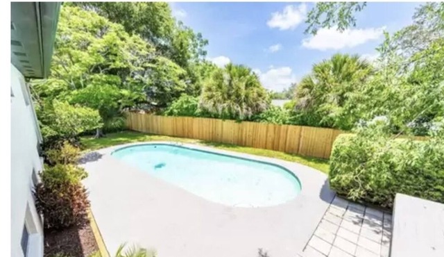 Beautiful Orlando Villa 5/3 with private pool-close to attractions!