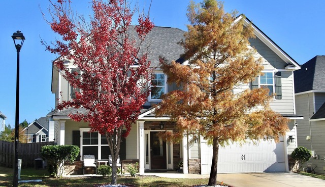 Beautifully 5-Bed, 3-Bath Home Just 5 Miles from Augusta National Golf Club!