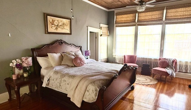 Bed and Breakfast | King Room
