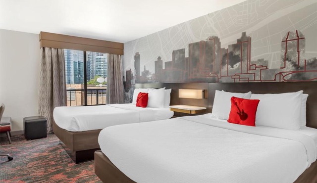 Best Western Downtown PLUS Music Row