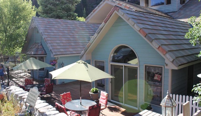 Black Bear Manor in Ouray