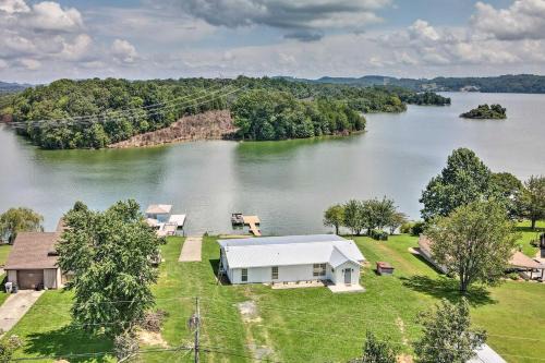 Boat Dock + Covered Patio: Cherokee Lake Escape!