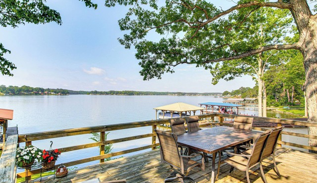 Boat Ramp & Dock: Lake Greenwood Getaway!