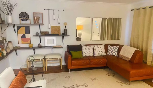Bohemian Dream near Downtown
